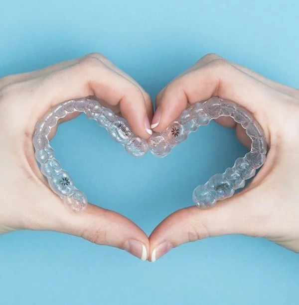 Ortodonti (Tel Tedavisi – Şeffaf Plaklar)